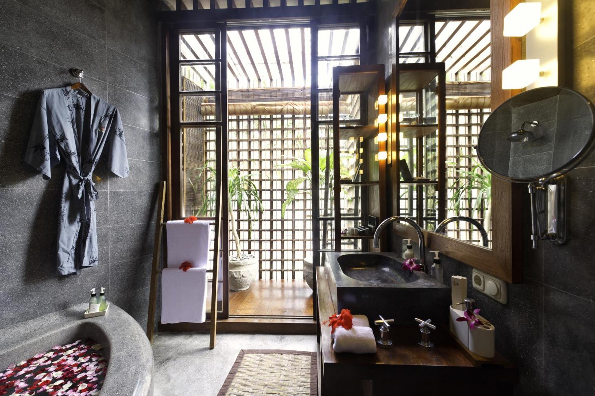 Majapahit Beach Villas By Nakula Ketewel Экстерьер фото