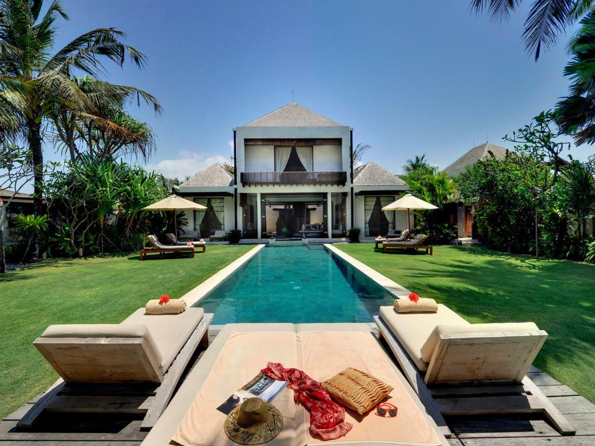 Majapahit Beach Villas By Nakula Ketewel Экстерьер фото